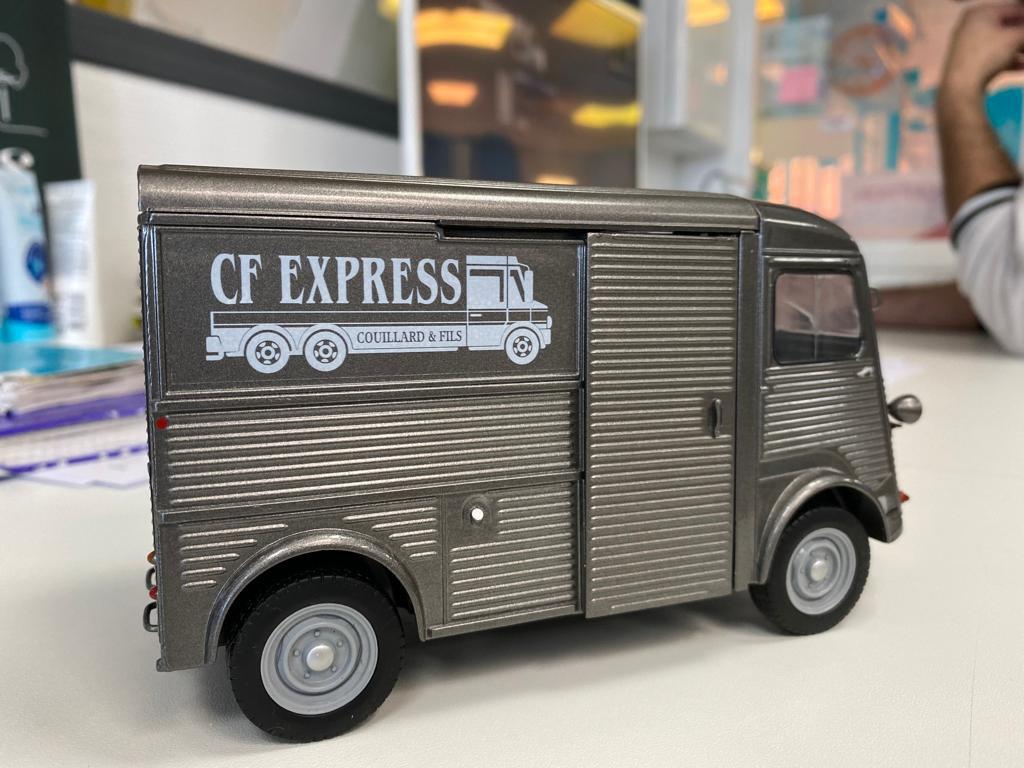 CF Express